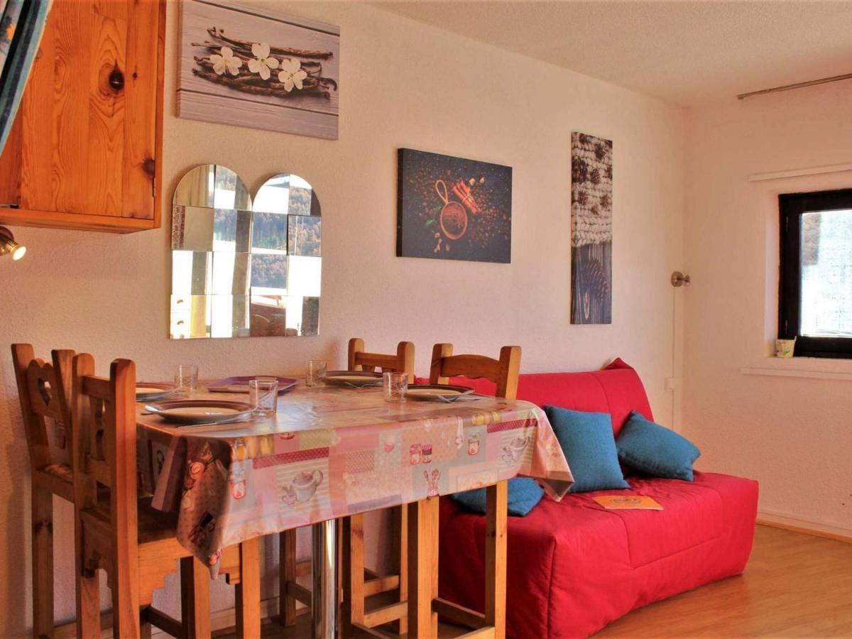 Studio Cosy A Risoul 1850 - 4 Couchages, Pied Des Pistes, Parking, Balcon - Fr-1-330-543 외부 사진